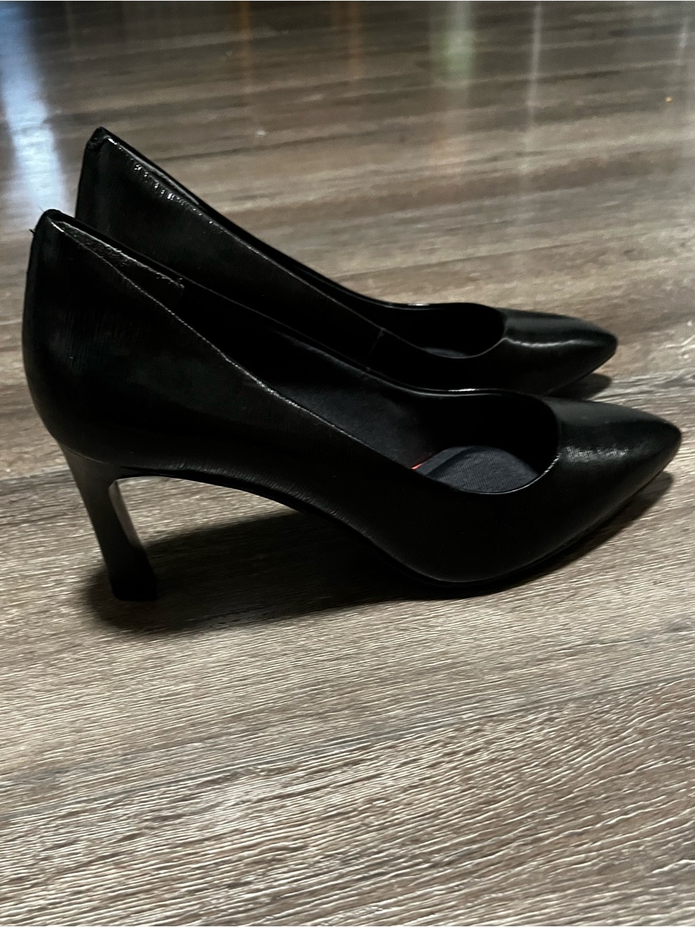 Rockport Black Patent Pointed Toe Pumps with Red Inset